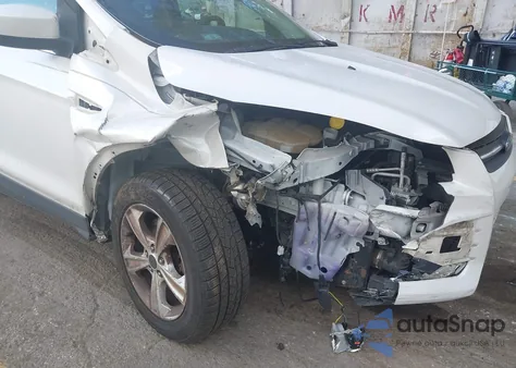 2015 Ford Escape Se z USA, uszkodzony, nr VIN 1FMCU0G90FUB69115